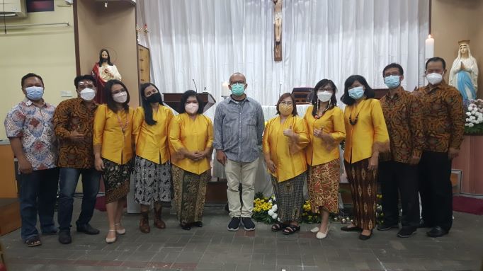 Will Sesilia Misa Paskah Metro jam 17 dirigen mbak Ruli organis mas Widi--